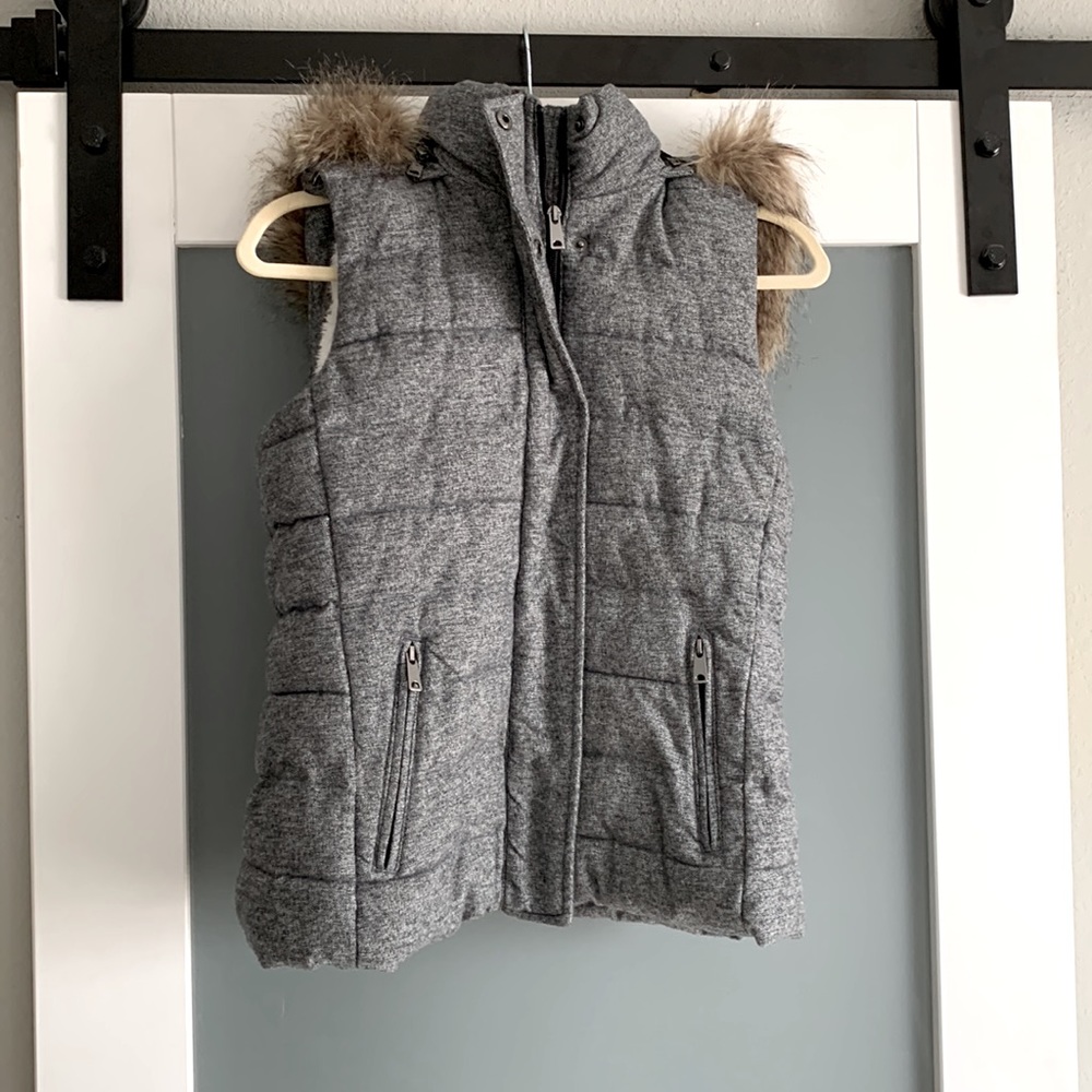 Banana Republic Grey Faux Fur Trim Hooded Vest